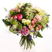 A Textured Mixed Seasonal Handtie