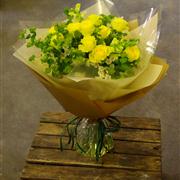 Long Stemmed Yellow Roses